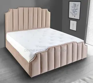 6x6 Bed With Ottoman