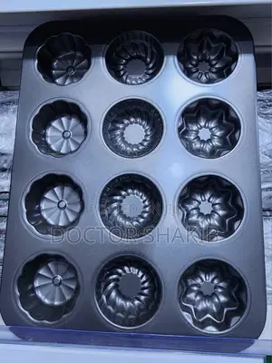 Non-Stick Love Shape Cake Pan Bread Mold
