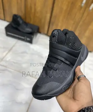 Original Men’S Black Nike Kyrie 2 Basketball Sneakers