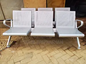 Metalic Waiting Chair