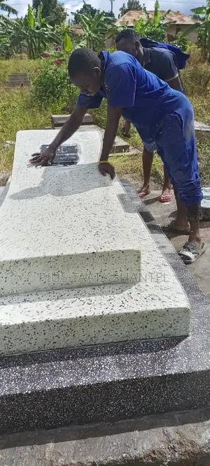 Grave Finishing the Best