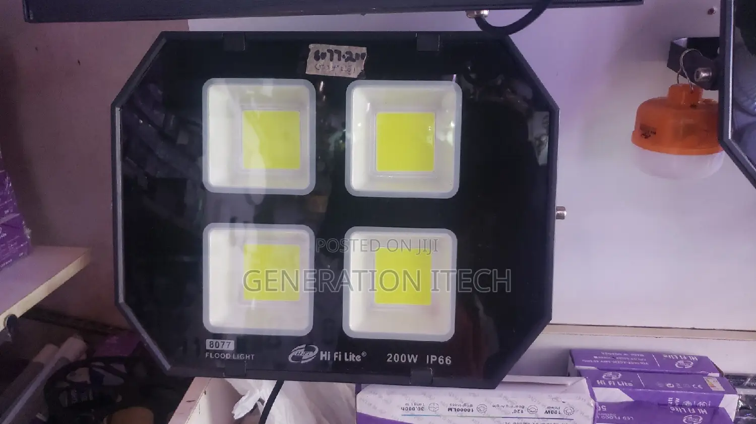 200 Watts Flood Light -Hi Fi Lite