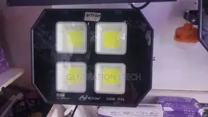 200 Watts Flood Light -Hi Fi Lite