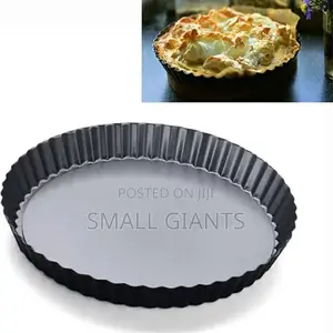 Non-Stick Tart and Quiche Pan With Removable Bottom