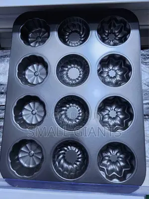 Muffin Cake Mold Model 3 Flowers