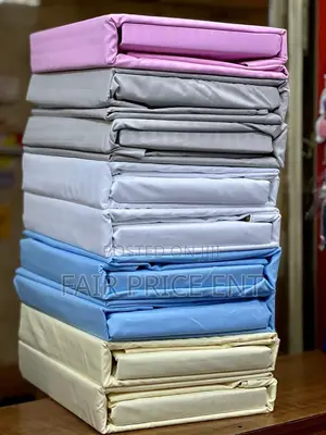 Pure Cotton High Quality Bedsheets.4pcs.( White)