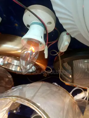 Flickering Candle Bulb