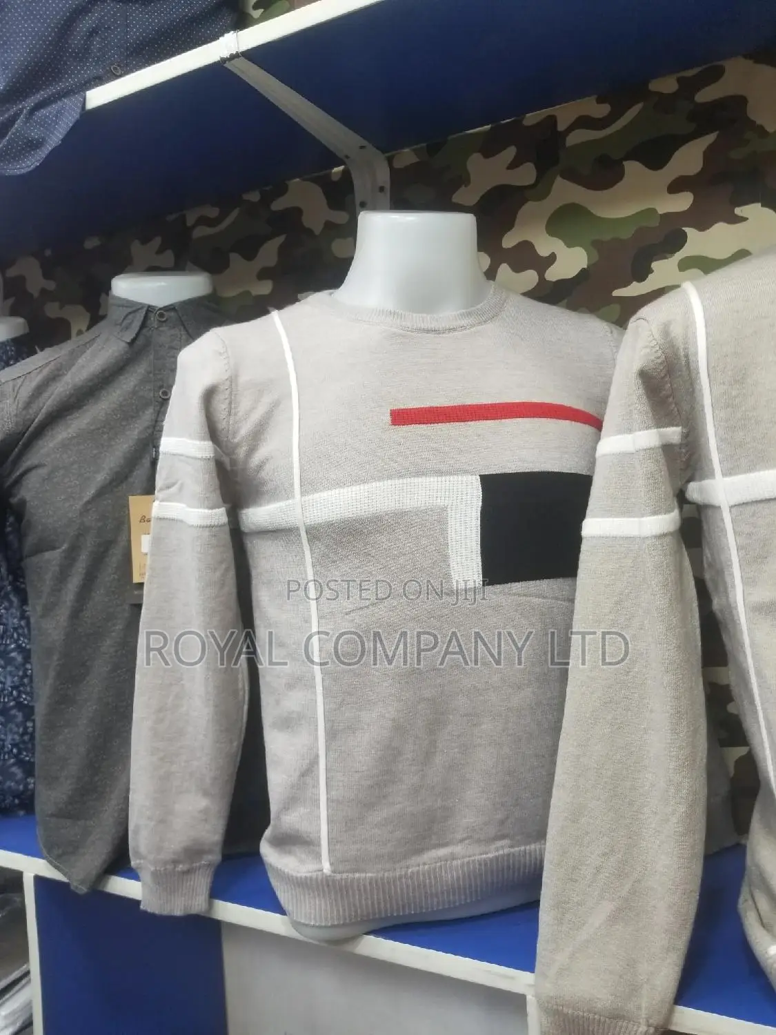 Men's Sweater /Modernized