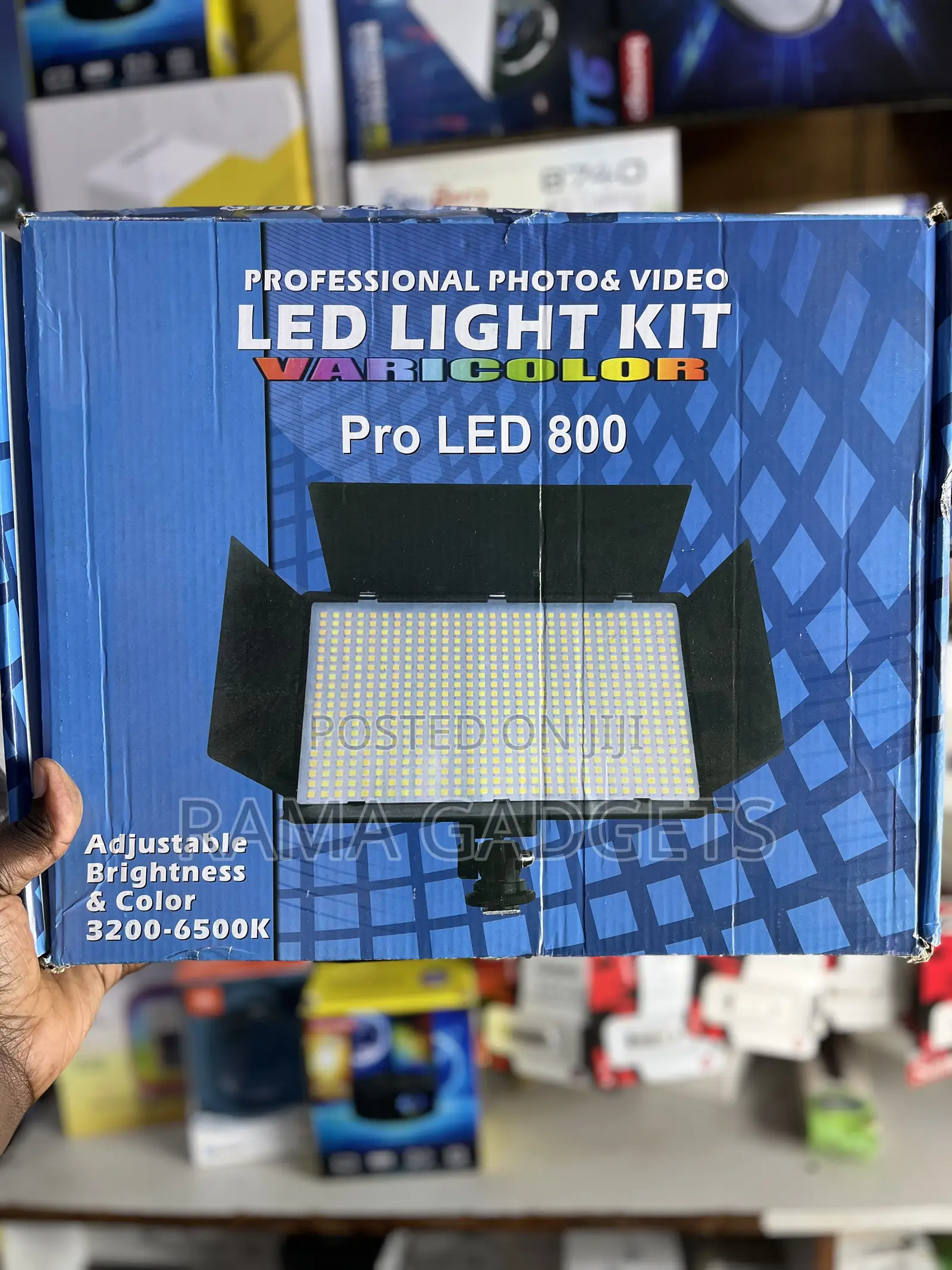 PRO LED 800 Light for Video and Photo Studio With Tripod
