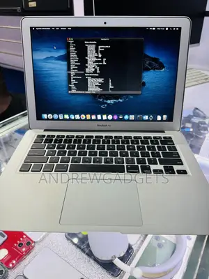 Laptop Apple MacBook Air 2017 8GB Intel Core i5 SSD 128GB