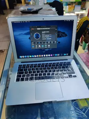 Laptop Apple MacBook Air 2015 4GB Intel Core I5 SSD 128GB