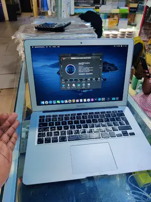 Laptop Apple MacBook Air 2015 4GB Intel Core I5 SSD 128GB