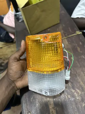 Pajero 1985 - 1990 Corner Lamp