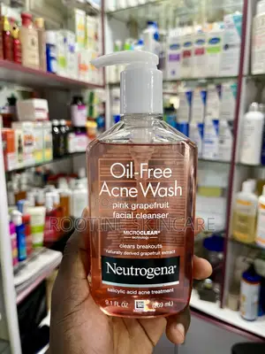 Neutrogena Grapefruit Oil Free Acne Facial Cleanser