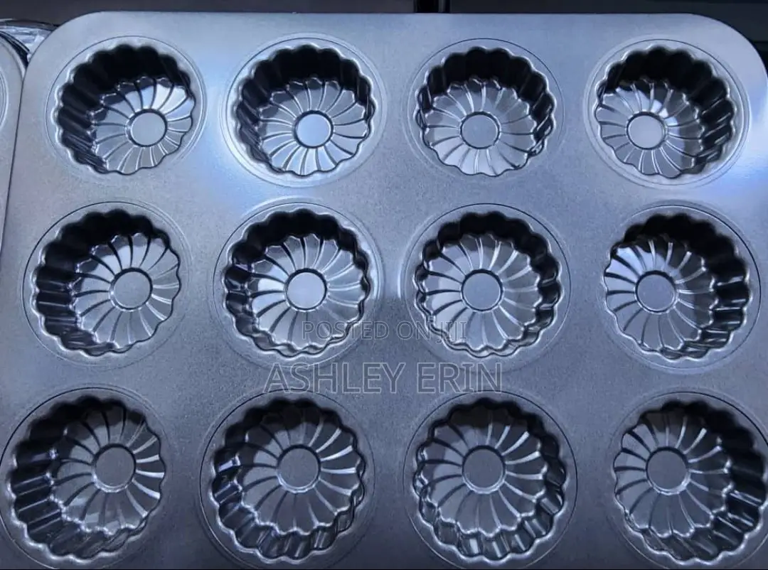 Non Sticky Muffin Cake Mold Pan
