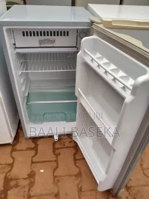 Fridge/Refrigerator/Nikai Brand/Used