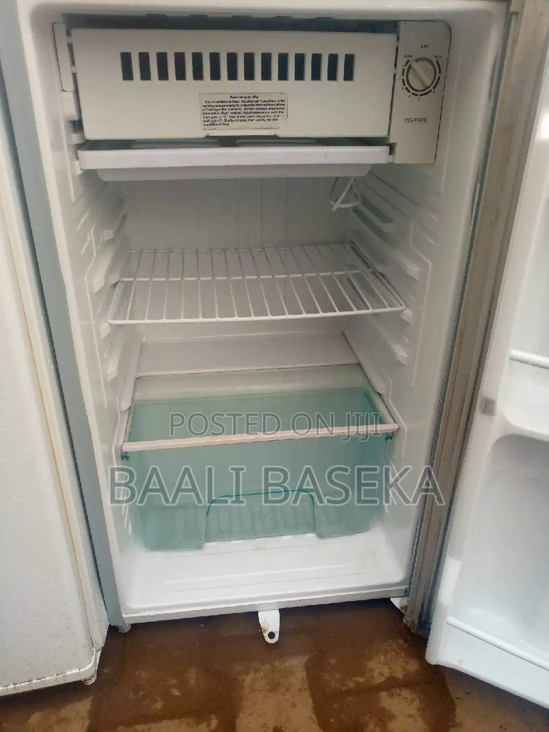 Fridge/Refrigerator/Nikai Brand/Used
