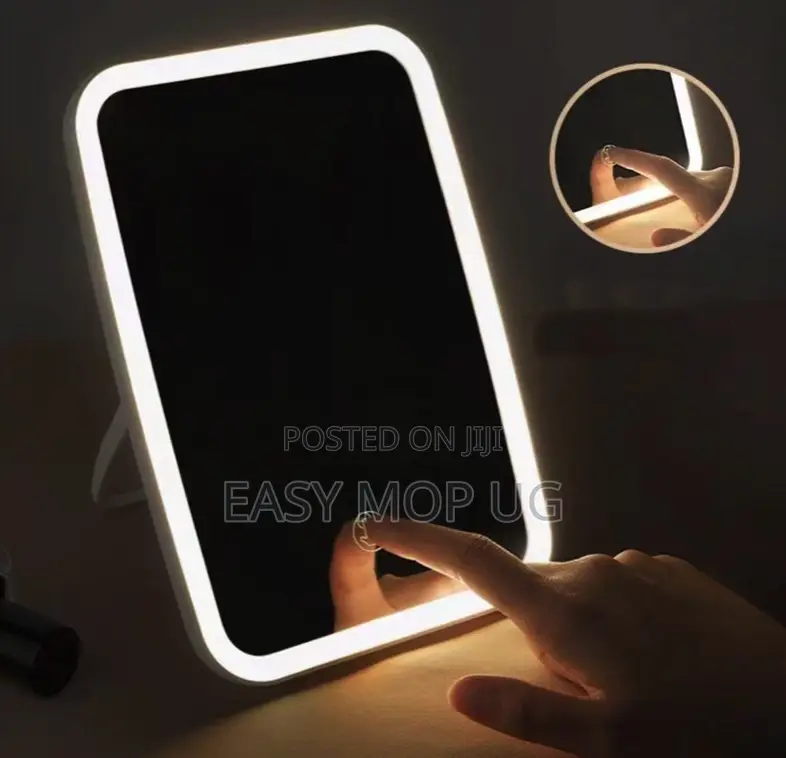 Rechargeable LED Make Up Mirror