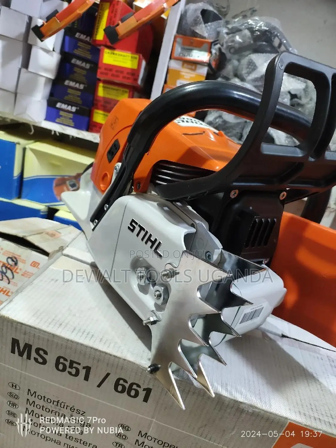 Husqvarna Chainsaw/Powersaw Machine 272 365