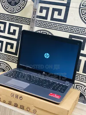 Laptop HP 248 G1 8GB AMD Ryzen 7 HDD 500GB