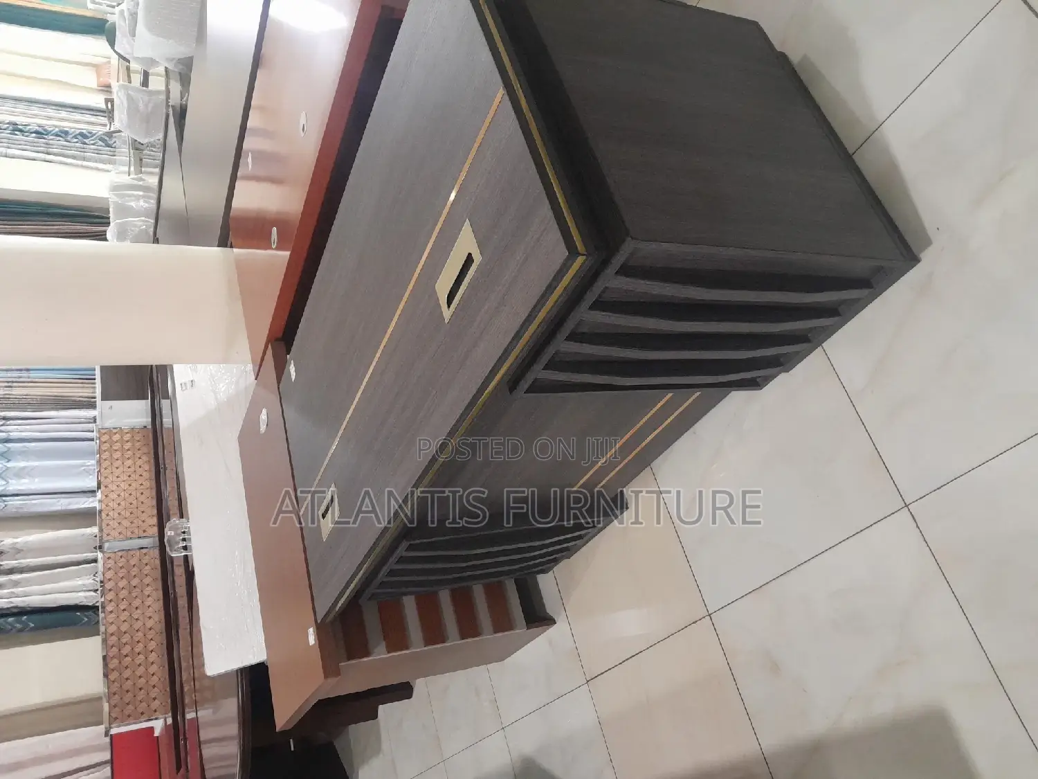 Nicely Office Executive Desk