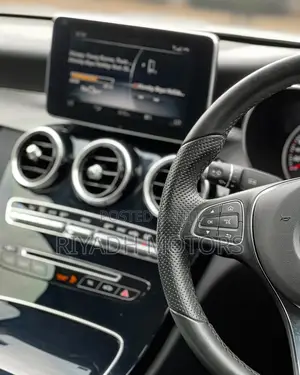 Mercedes-Benz C180 2014 White