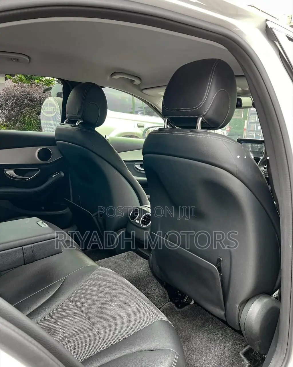 Mercedes-Benz C180 2014 White
