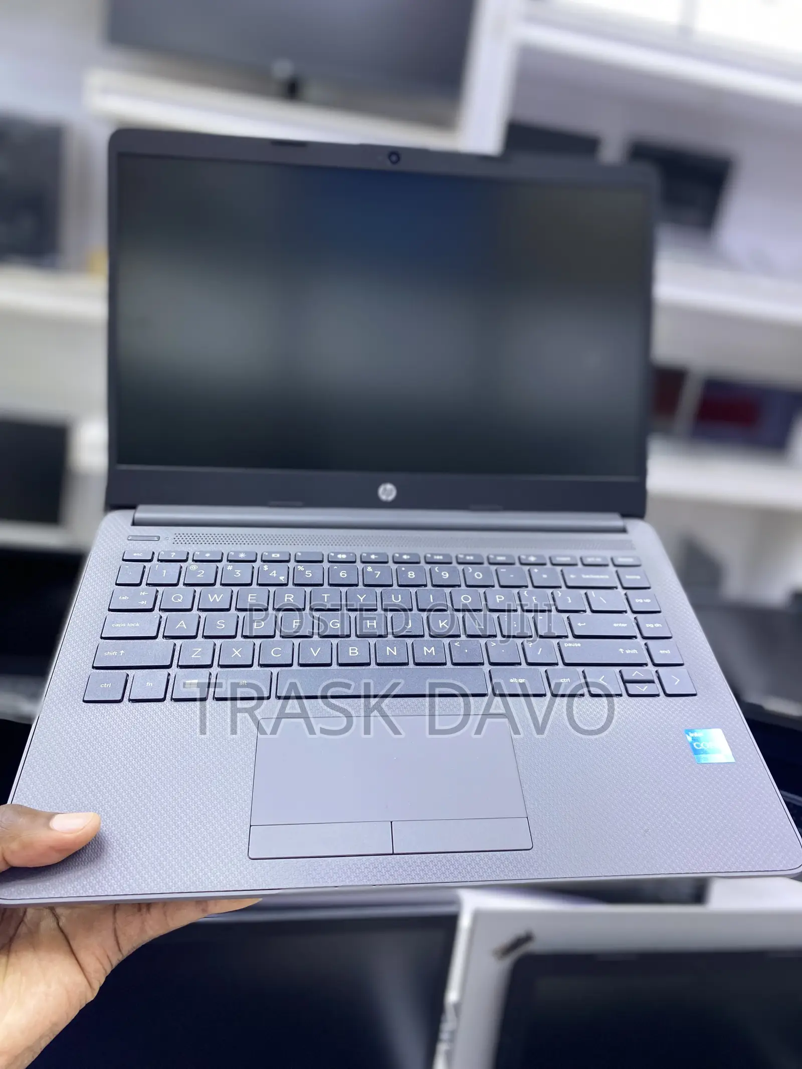 New Laptop HP 250 G7 4GB Intel Core I3 HDD 500GB