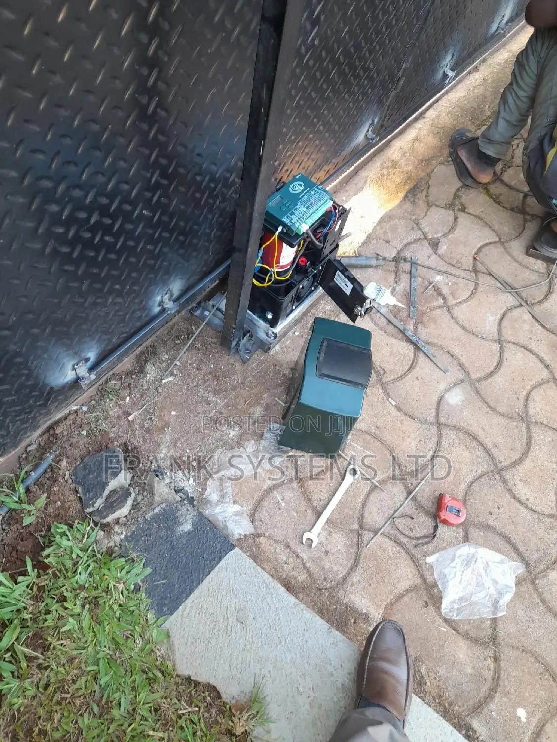 Motor Gate System, Brand New