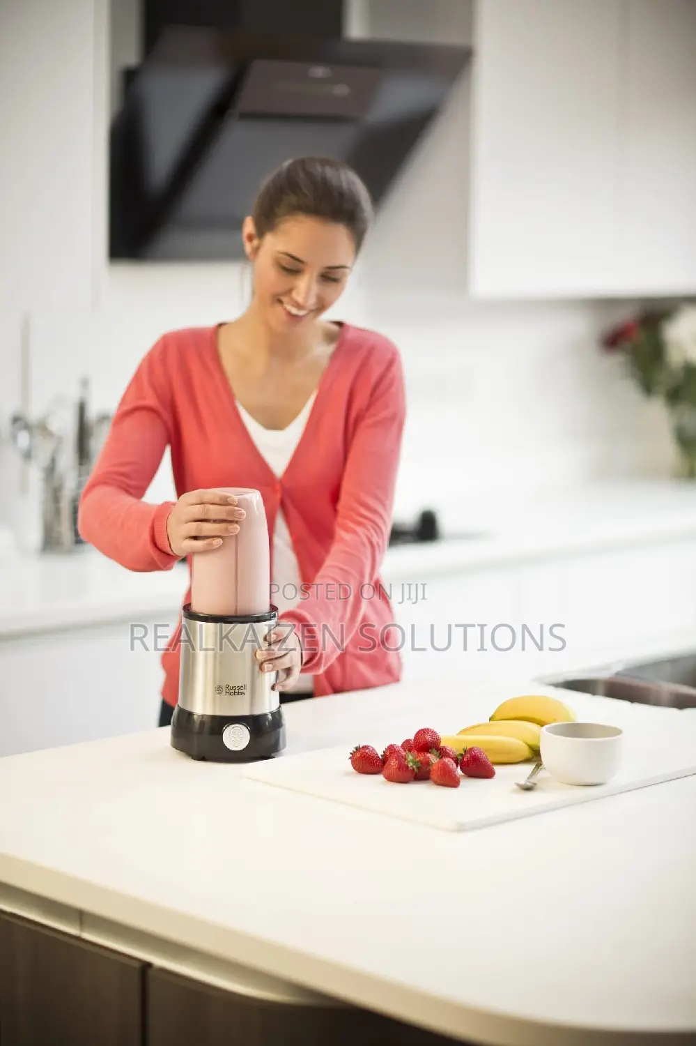 UK RUSSELL HOBBS Nutri Boost Multifunctional Blender 700W