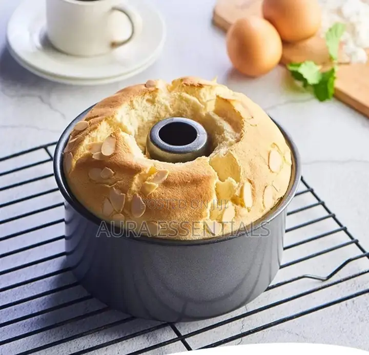Round Baking Tray for Bread Cake