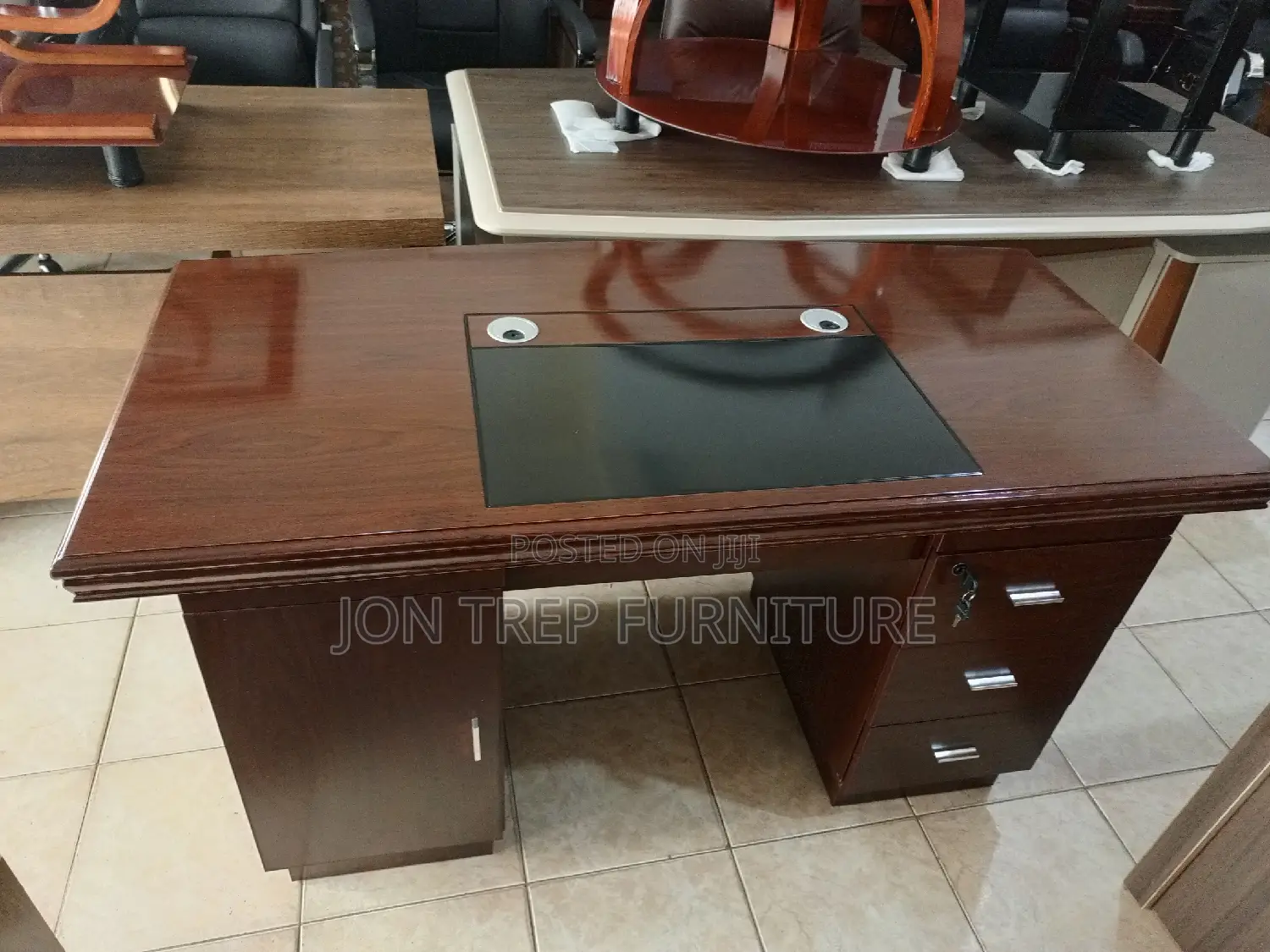 Executive Table 1.4meter