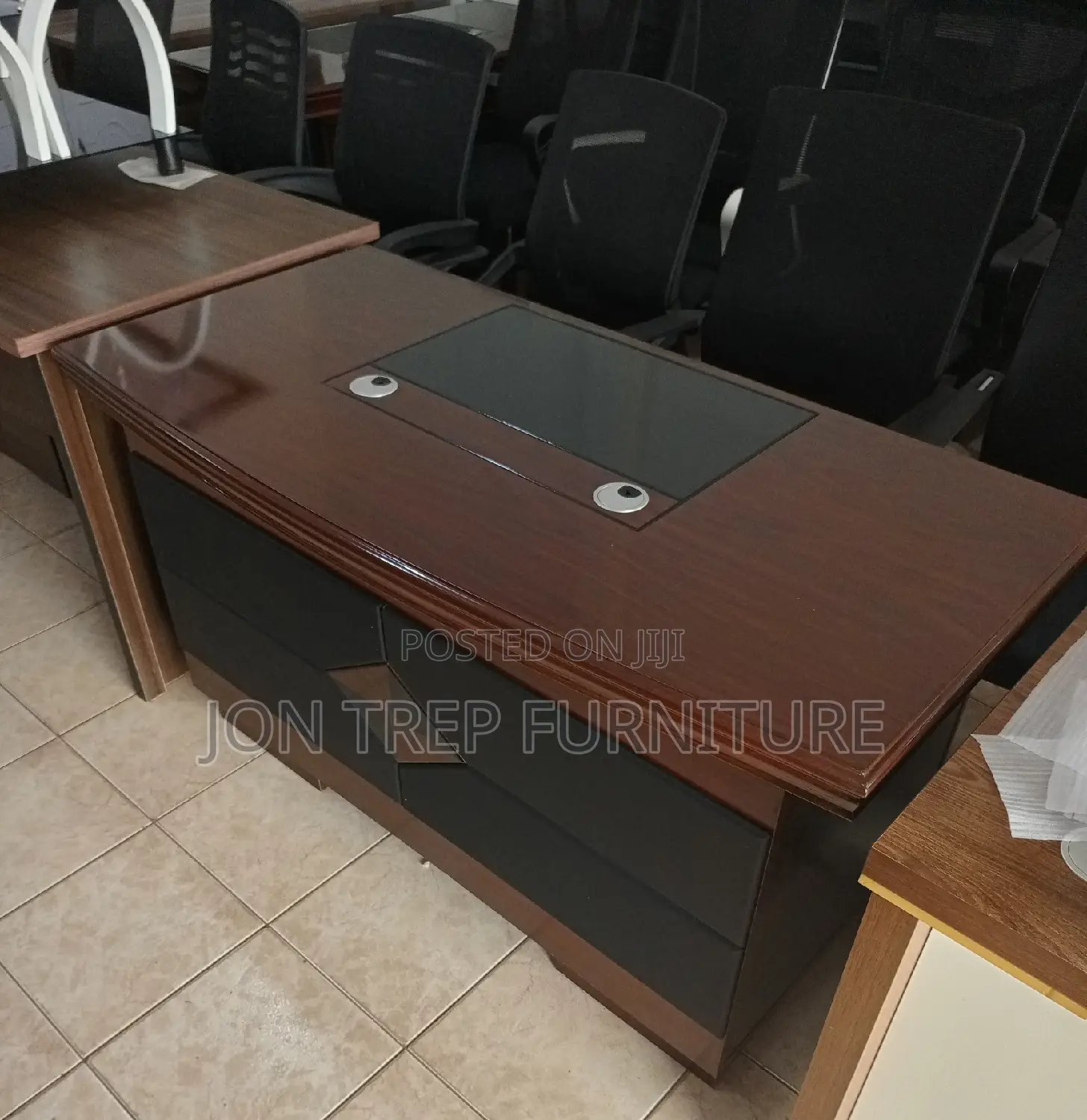 Executive Table 1.4meter