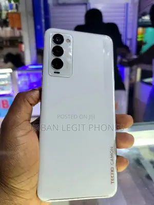 Tecno Camon 18 P 128 GB White