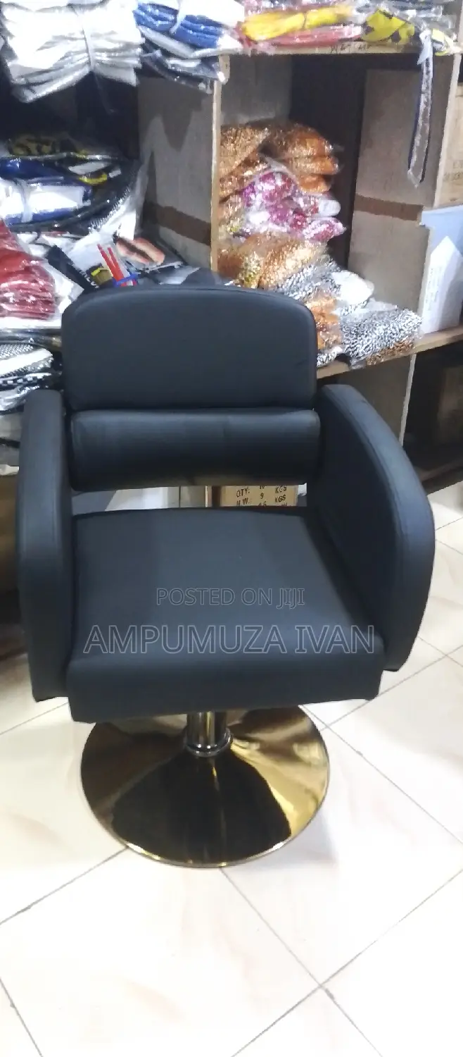 Styling Chair Gold 1222