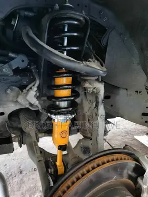 Shock Absorbers for Toyota Hillux New Shape Revo