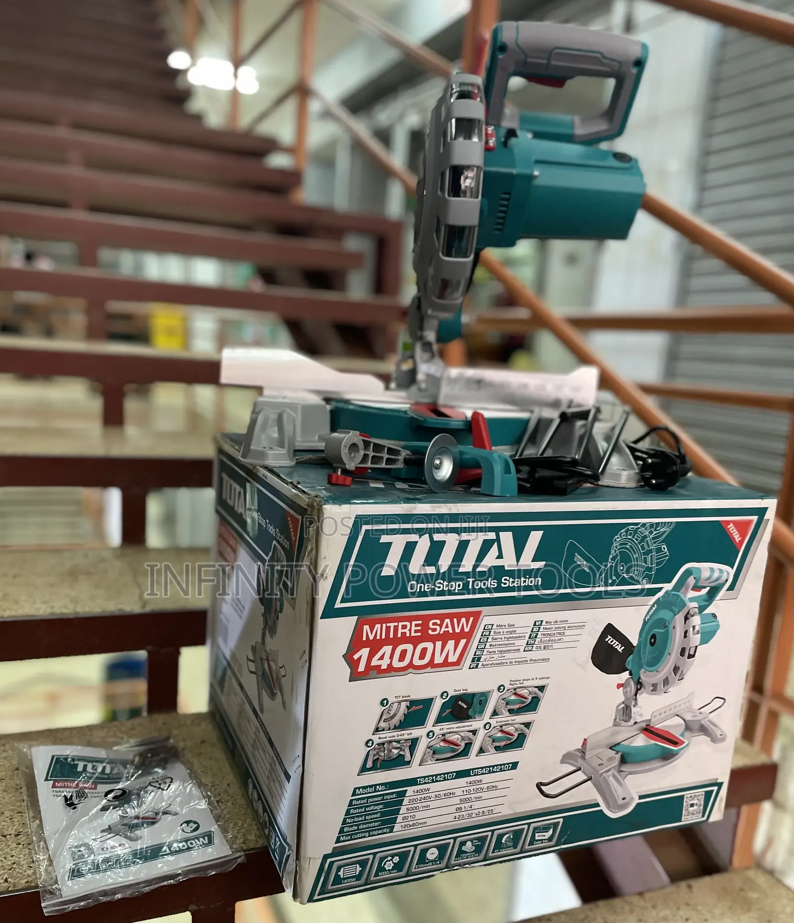 Mitre Saw 1400w