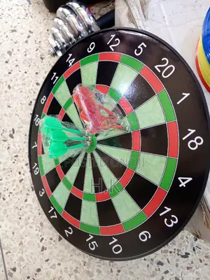 Magnetic Dartgame With 6darts