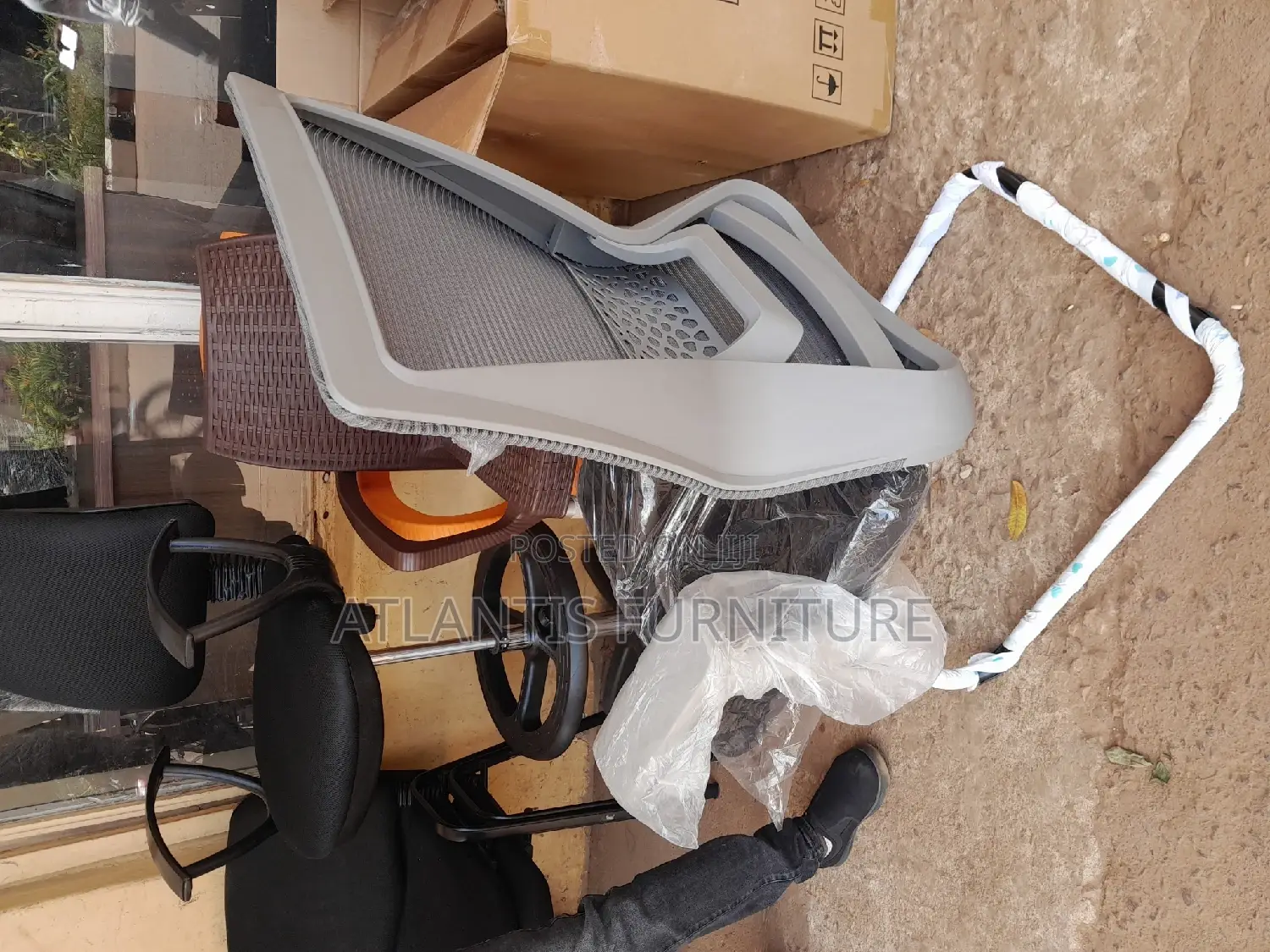 Brawn Executive Board Room Chairs (Gray)