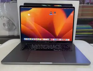 Laptop Apple MacBook Pro 2019 16GB Intel Core I7 SSD 512GB
