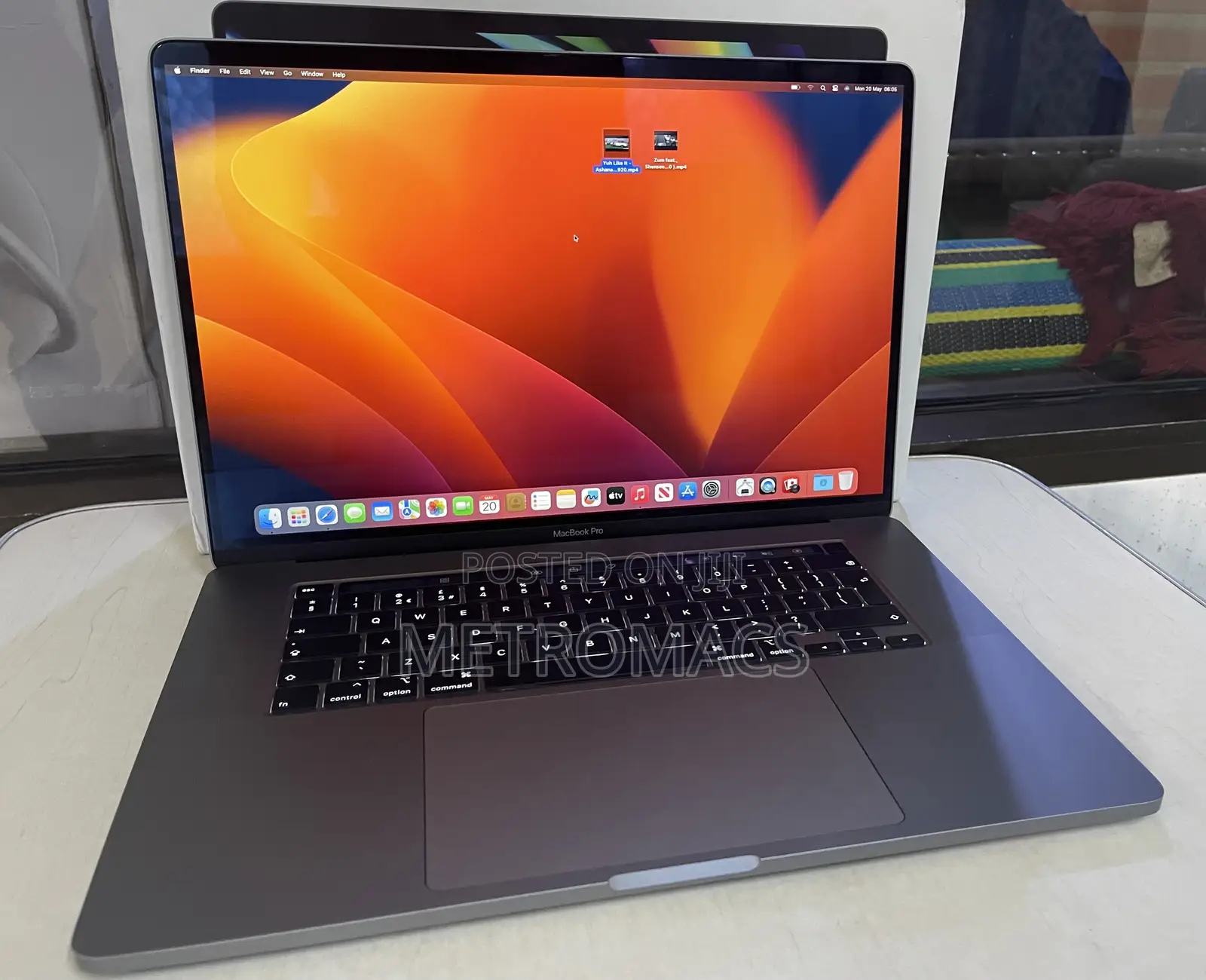 Laptop Apple MacBook Pro 2019 16GB Intel Core I7 SSD 512GB