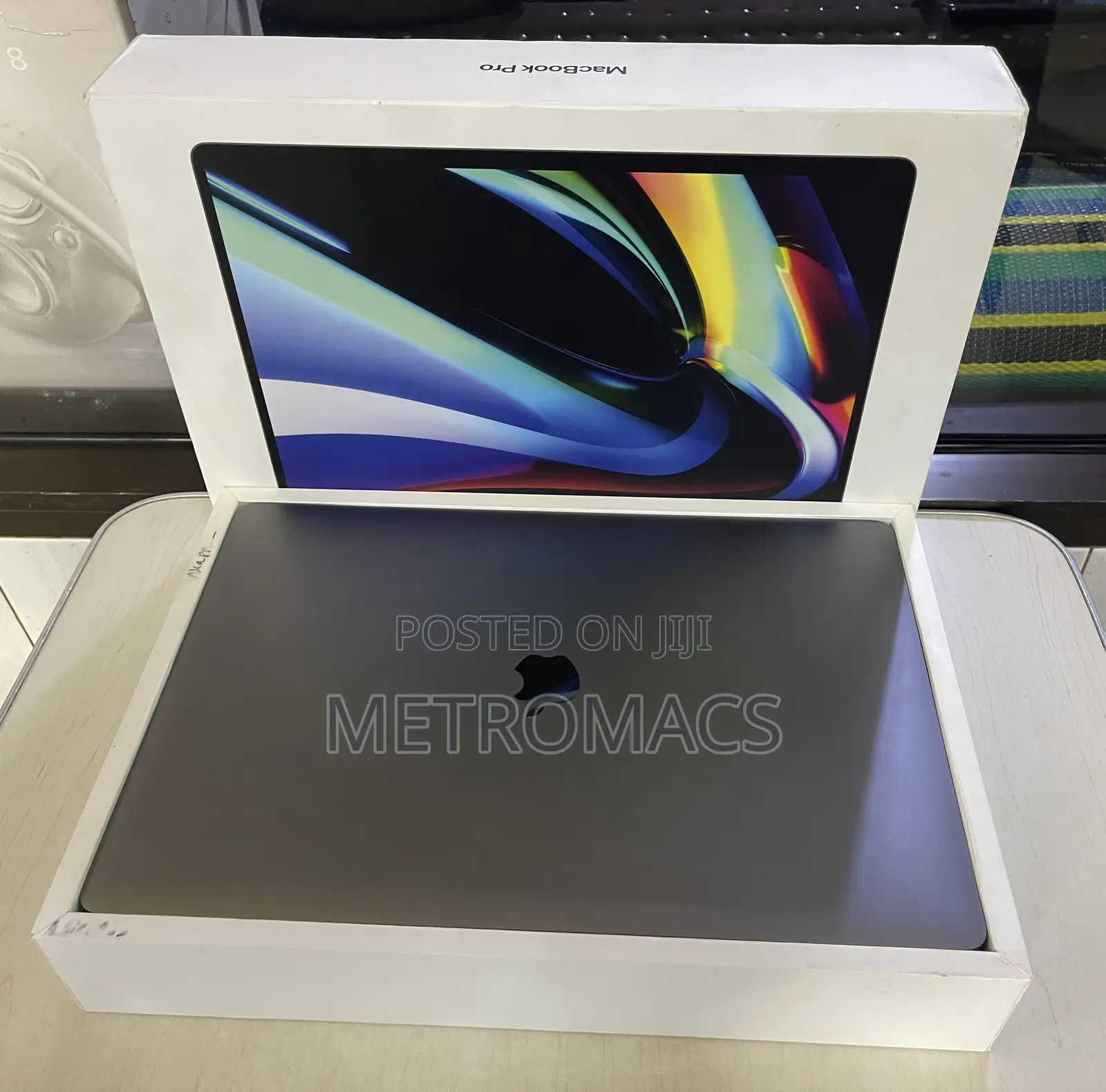 Laptop Apple MacBook Pro 2019 16GB Intel Core I7 SSD 512GB