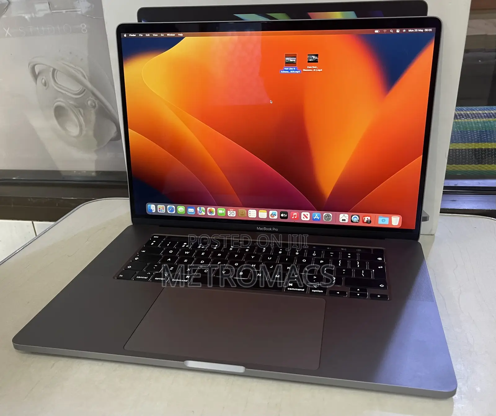 Laptop Apple MacBook Pro 2019 16GB Intel Core I7 SSD 512GB