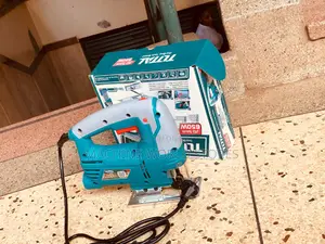 Jigsaw 650W Total