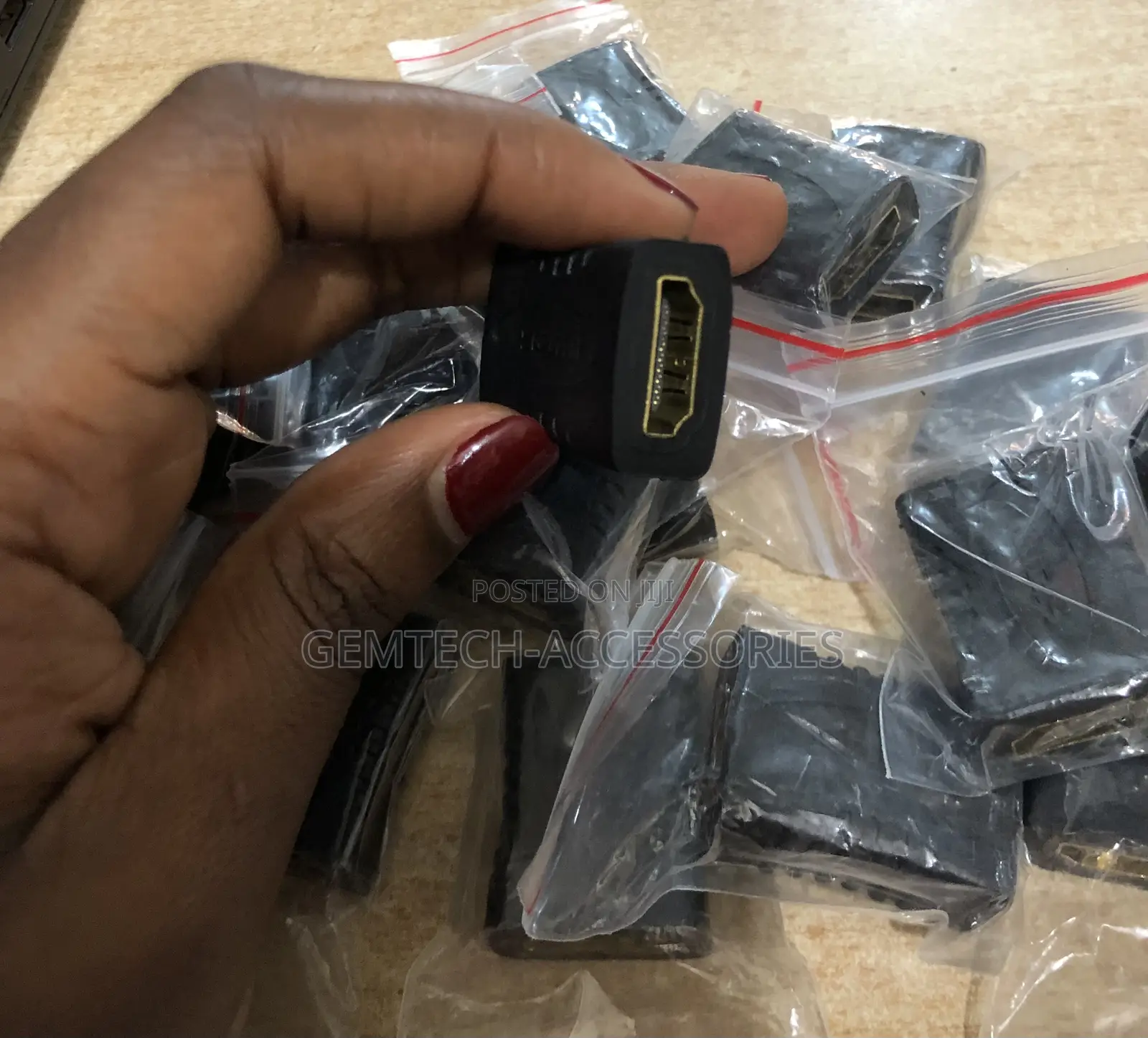 Hdmi to Hdmi Connector - Joiner