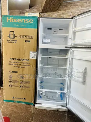 Hisense Double Door Refrigerator 599L