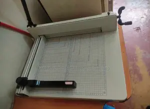 Paper Cutter Yaya