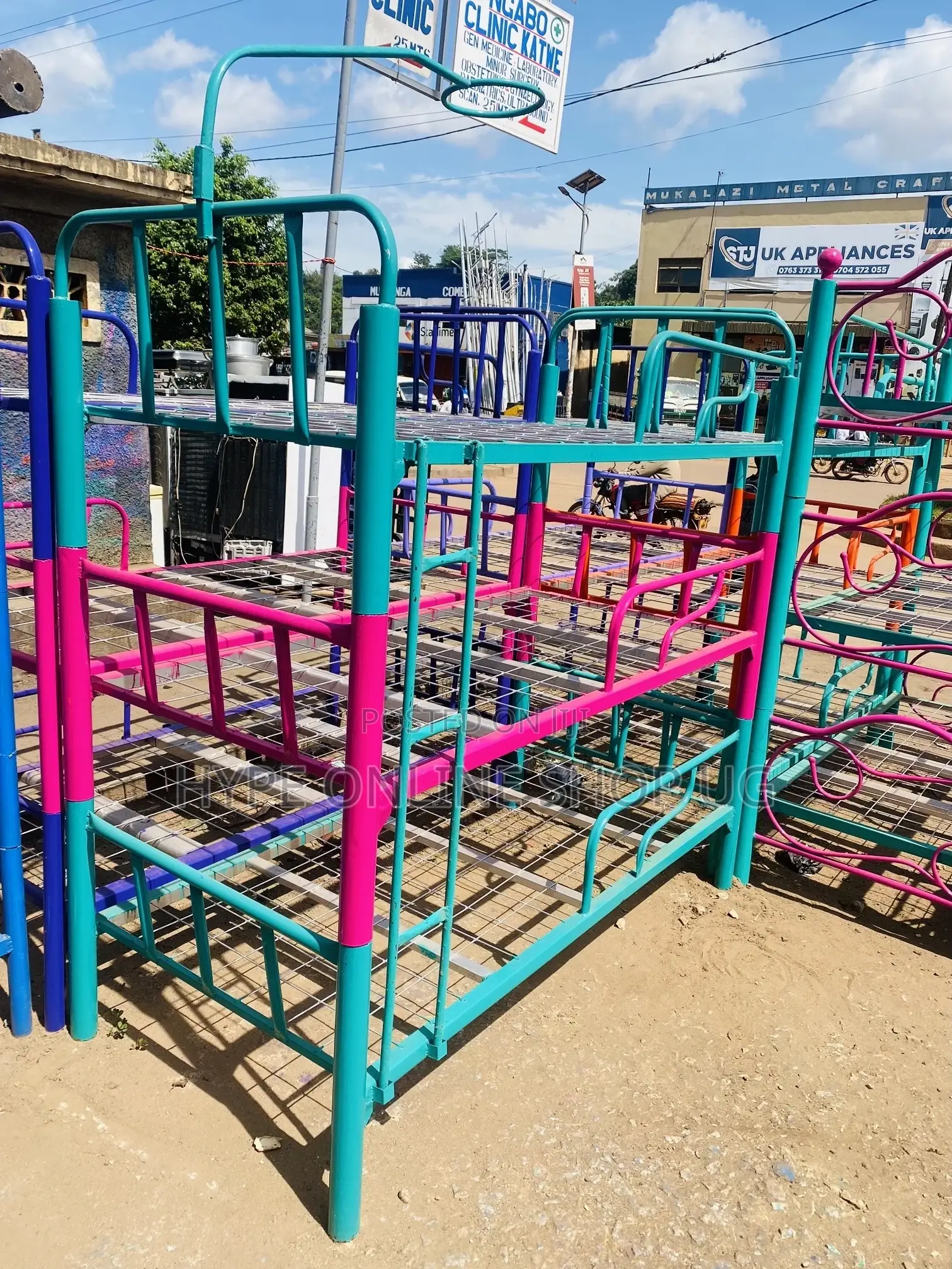 Standard Decker Beds With Net Hang and Ladder