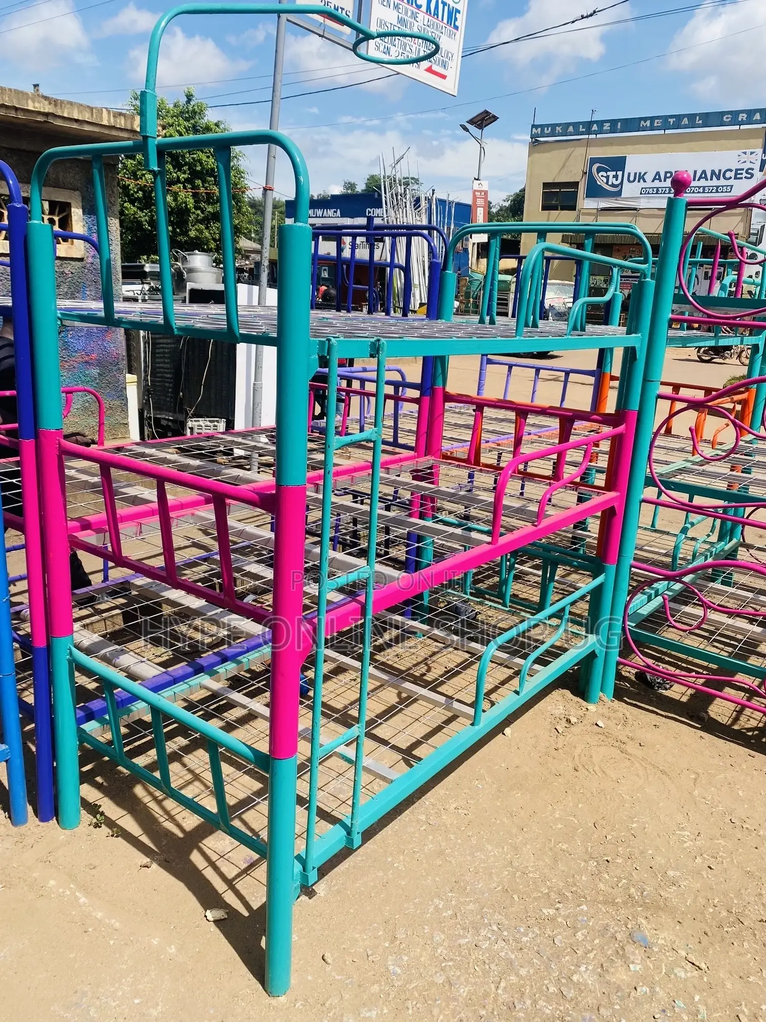 Standard Decker Beds With Net Hang and Ladder