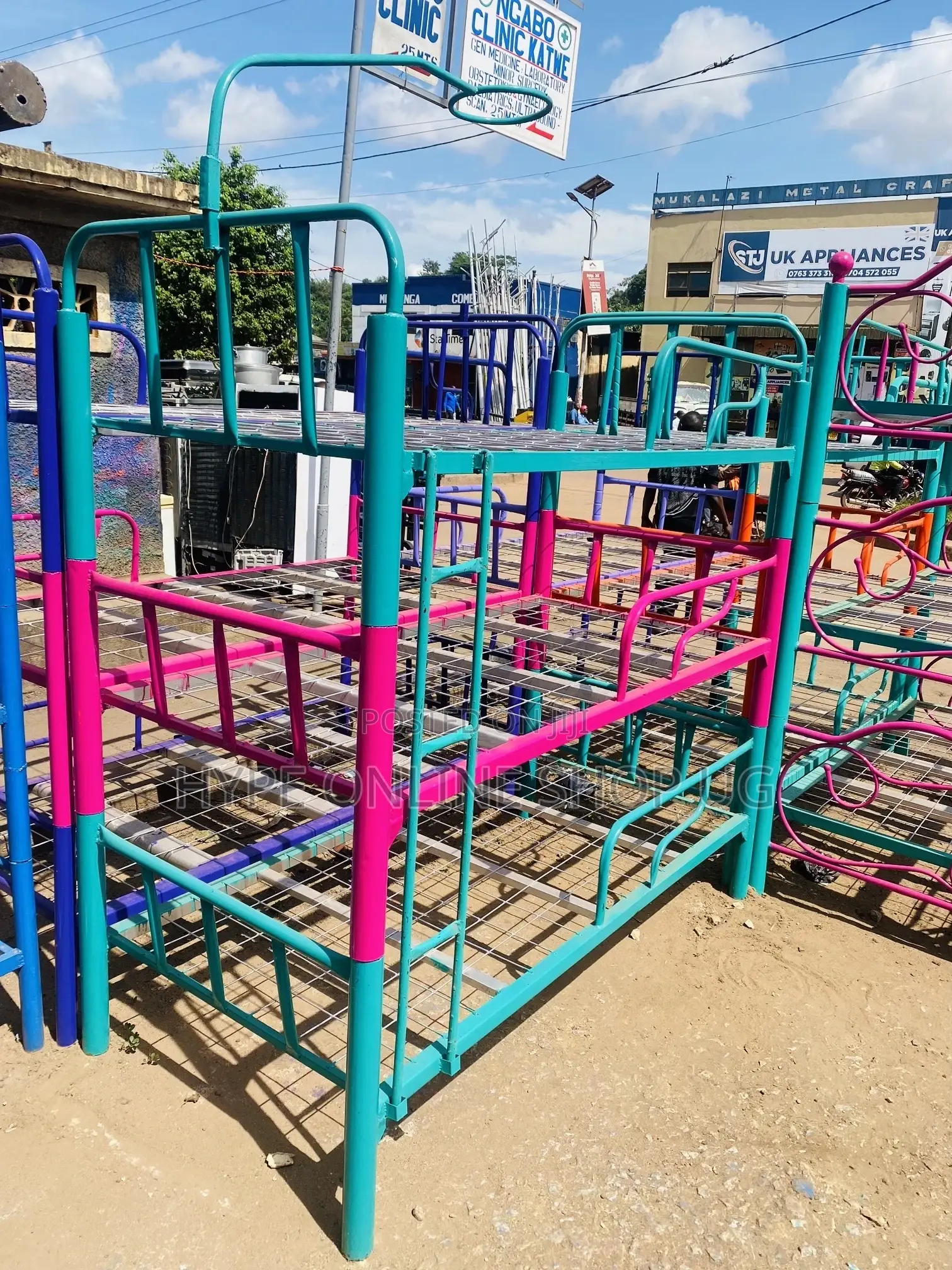 Standard Decker Beds With Net Hang and Ladder